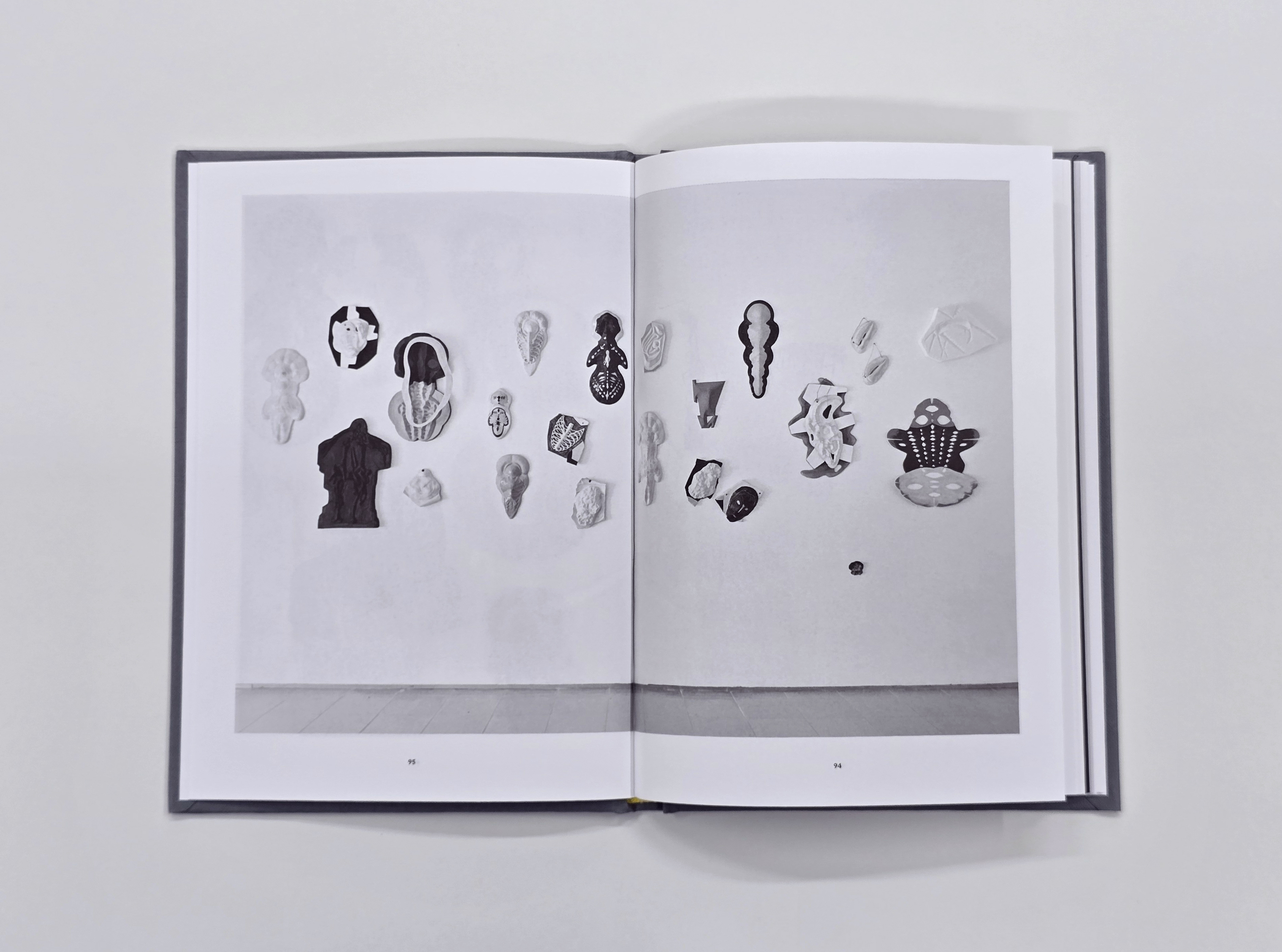 ״מחברת הזהב״, כרך ד׳ - דרורה דומיני, בשיתוף הוצאת הספרים ״אסיה״