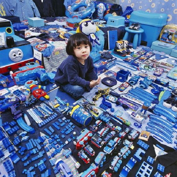 JeongMee Yoon, The Blue Project - Jimin and His Blue Things, 2007